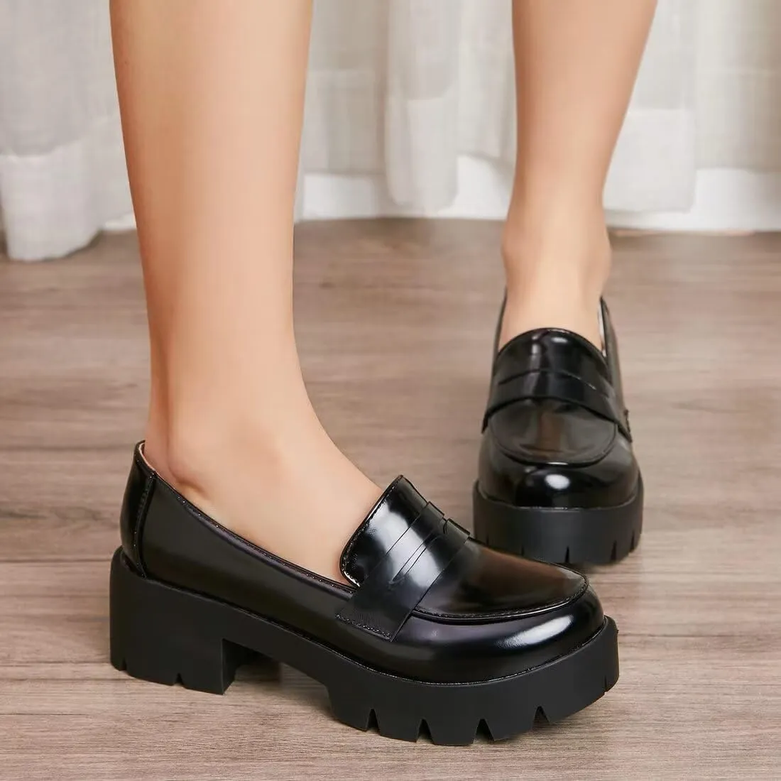 Agodor Women's Goth Chunky Heel Platform Loafers Round Toe Gothic Uniform Dress Shoes