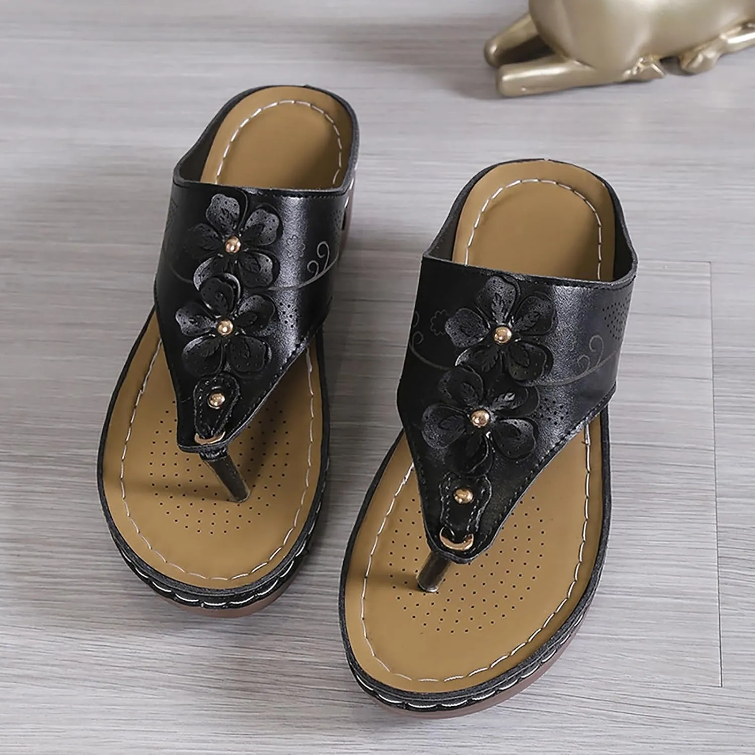 Summer Sandals for Women 2025 Wedge Sandals with Arch Support Fashion Trendy Flip Flops for Women Casual Walking Flip Flops Comfortable Dressy Platform Sandal Summer Slip on Sandal 2025